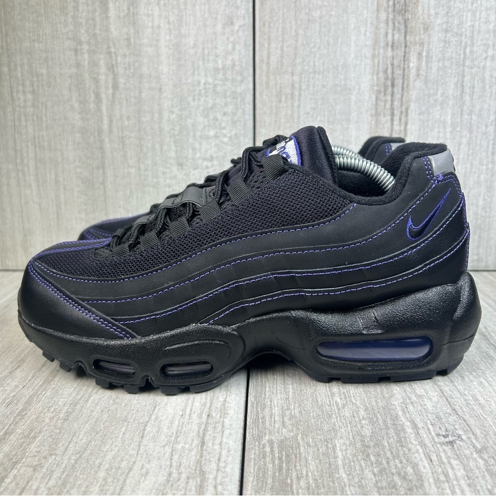 NEW Nike Air Max 95 Classic Black Persian Violet Sneakers Women’s Size 7 5.5Y